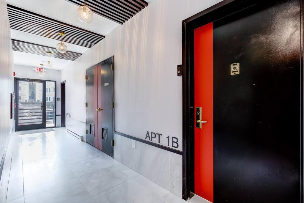 Luxury Designer Theme 2Br Apt Near Nyc / Thepath Διαμέρισμα Νιούαρκ Εξωτερικό φωτογραφία
